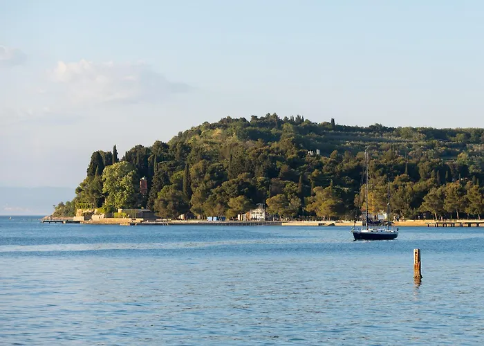 Beachfront Mare Daire